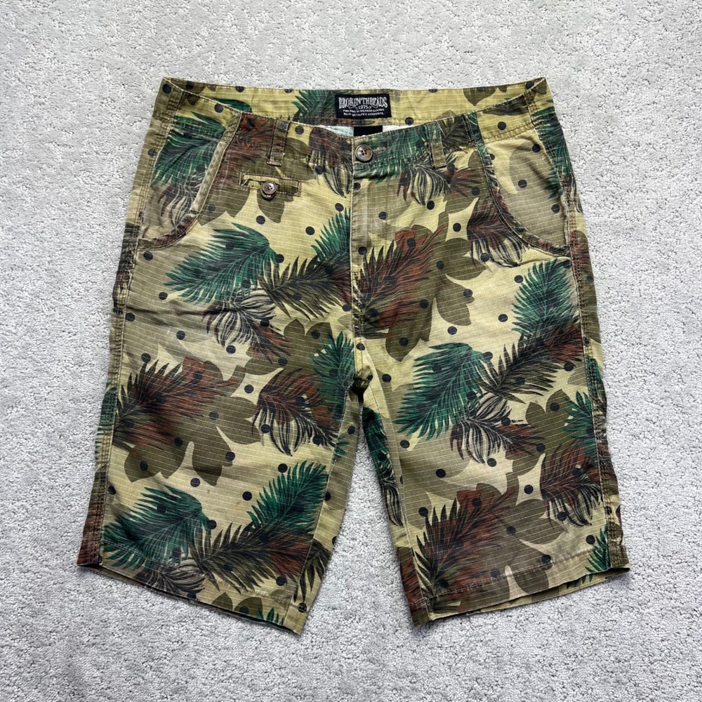 Broken Threads Shorts Mens 32 Tropical Palm Leaf Polka Dot Ripstop Camo Outdoors